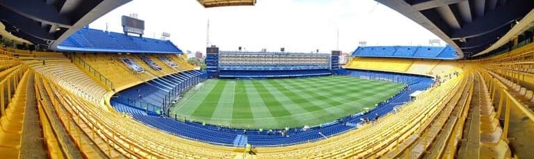 LA_BOMBONERA_1-768x229-1